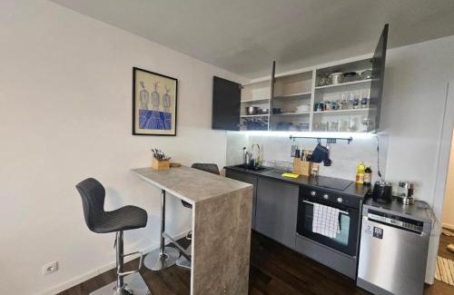 Neuehrenfeld Apartment | Ehrenfeld - Bright 32m2 Flat