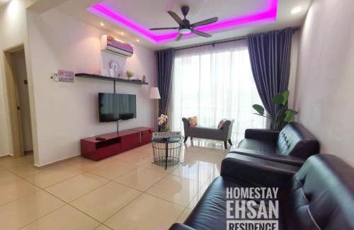 Sepang Apartment | Ehsan Residence POOLVIEW + WIFI @ KLIA-SEPANG-NILAI