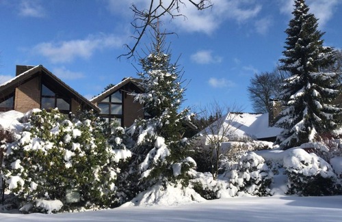 Roetgen Apartment | Eifellodge - country house style with a view of the countryside for max. 4 guests