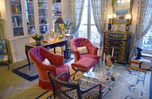 Chaillot Apartment | Eiffel Tower-Alma