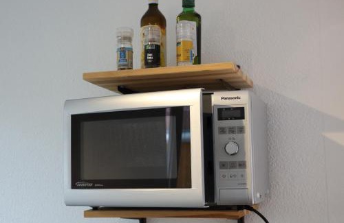 Gottmadingen Apartment | Ein gemütliches Zimmer an der Schweizer Grenze
