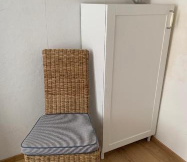 Sachsenhausen Apartment | einfache Monteurswohnung am Ederseeradweg mit 2 Schlafzimmern, Terrasse, Parkplatz - Wohnung 1