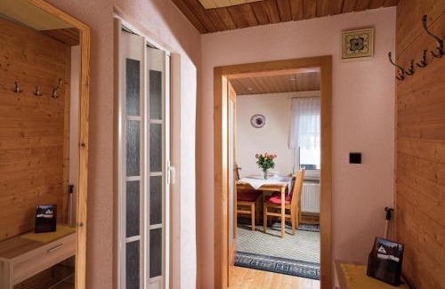 Beerheide House | Einladende Ferienwohnung mit Außenpool