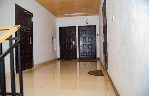 Douala Apartment | EIREANN HOUSE Yassa