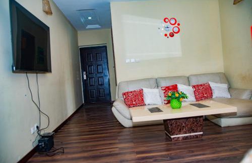 Douala Apartment | EIREANN HOUSE Yassa