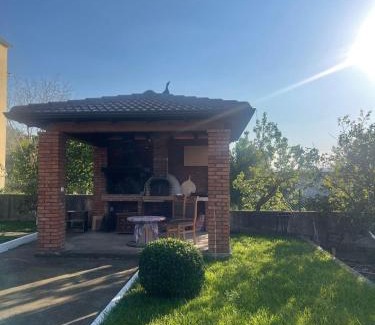 Sakës Cabin | Ejlli Villa