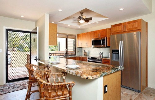 Wailea Condo | Ekahi 6E - Great Location! Spacious, Views, Fantastic Vacation Condo!