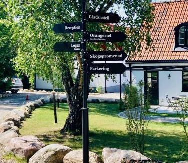 Kivik Hotel | Ekenäs Gård på Österlen