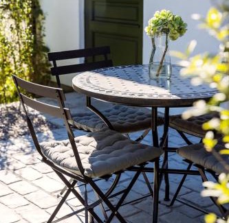 Kivik Hotel | Ekenäs Gård på Österlen