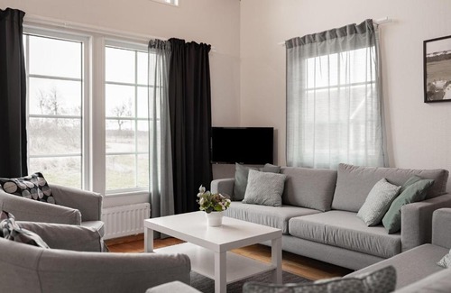 Storlinge House | Ekerum Village