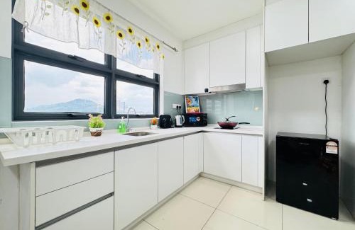 Taman Mutiara Apartment | Eko Cheras Duplex by DeUrban