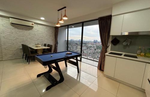 Taman Mutiara Apartment | eko cheras kid's friendly 3 bedroom washing machines WI-FI