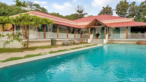 Nerul Villa | EKOSTAY - Blue Tiffany Villa