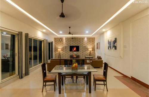 Chondhi Villa | EKOSTAY - Casa Royale Villa