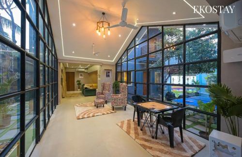 Zirad Villa | EKOSTAY - Noir Villa