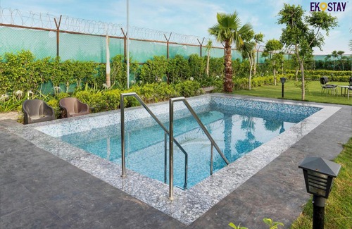 Noida Villa | EKOSTAY - Platina Villa