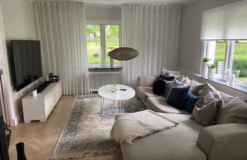 Vatternas Villa | Ekparken Rosenlund