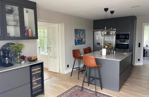 Vatternas Villa | Ekparken Rosenlund