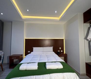 Los Jardines Hotel | EL ALAMO, EJECUTIVO Y SPA