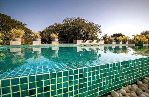 Nerul Apartment | El Arbol by Da Alohas Luxury 2BHK suite Candolim