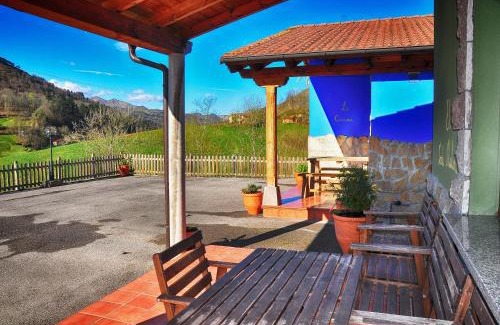La Robellada House | El Balcón de Onís