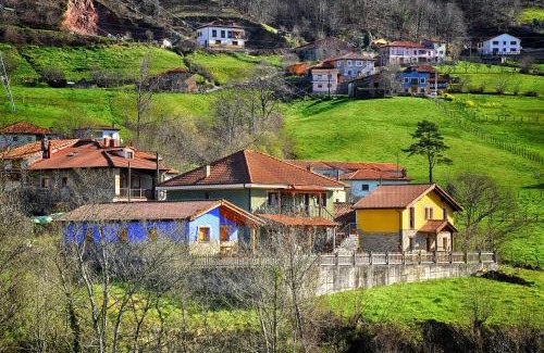 La Robellada House | El Balcón de Onís