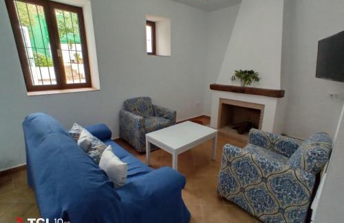 Cazalla De La Sierra House | El Barranquillo