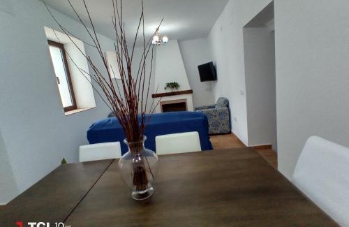 Cazalla De La Sierra House | El Barranquillo