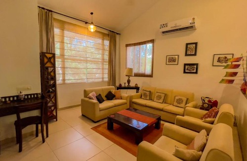 Pilerne House | EL Benito Casa Pilerne Goa by Earthaa Escapes