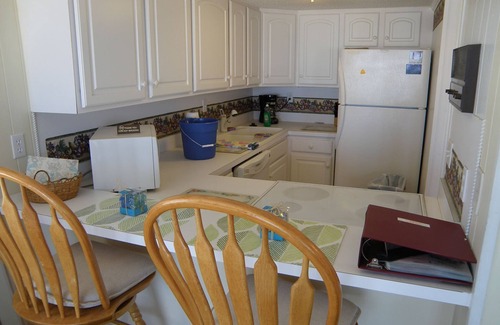 Ocean City Condo | El Capitan, Ocean City, MD, USA unit 201 located direct ocean front at 4th Street