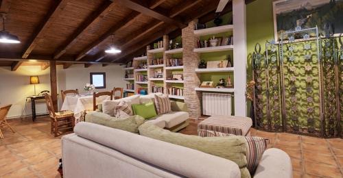 Casas del Castanar House | El Capricho del Jerte
