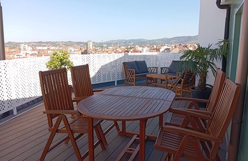 Gijon City Centre Apartment | El Capricho Suite La Terraza con Parking Incluido