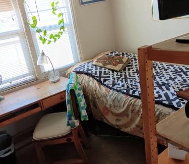 Central Mission Beach Apartment | El Carmel