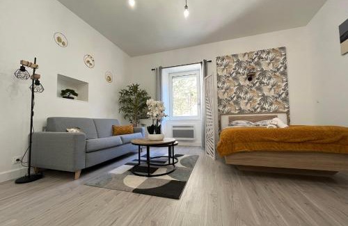 Tournon-sur-Rhone Apartment | El Castillo - Tournon-sur-Rhône