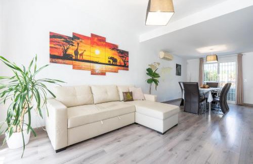 Fuengirola House | El Castillo - Townhouse in Fuengirola