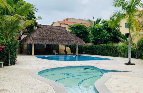 Crucecita Apartment | El Colorín, a condo in the heart of Huatulco