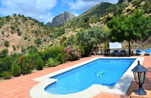 Alora House | El Emigrante