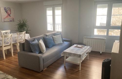 Burgos Apartment | EL FAROLILLO DE LA CATEDRAL VIVIENDA DE USO TURISTICO VUT 9/251