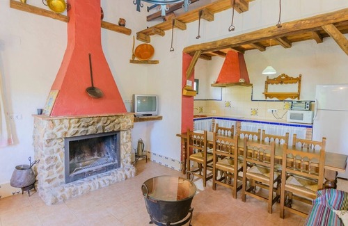 El Bosque Villa | El Garrotal - La Matanza El Bosque by Ruralidays