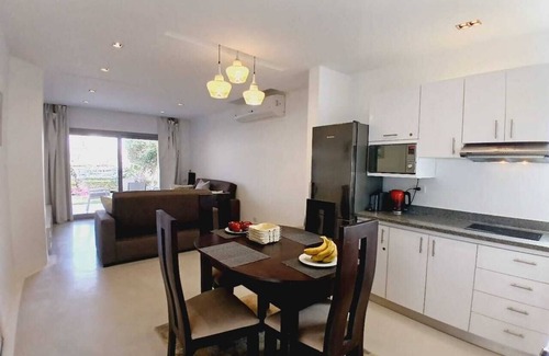 El Gouna Apartment | El Gouna Swan Lake Directly at the Crystal Laggon, Conference area, 10min Downtown, Marina