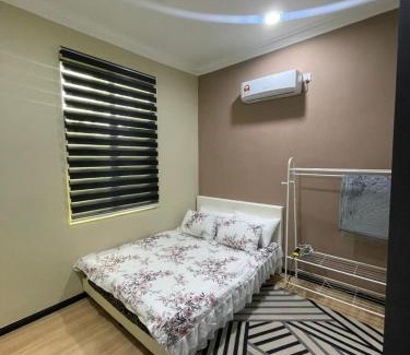 Kampung Pak Madah House | EL Homestay