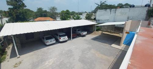 Zona Centro House | El hotel más céntrico de Cd Valles con estacion de autobuses a media cuadra que te llevara a toda la huasteca