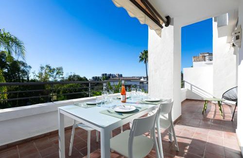 Benahavis Apartment | El Lago de Los Arqueros, Benahavís