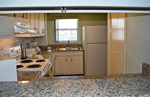 Fort Walton Beach Condo | El Matador 117 by Alicia Hollis Rentals Open Now FREE TICKETS! $300/Day