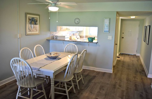 Fort Walton Beach Condo | El Matador 117 by Alicia Hollis Rentals Open Now FREE TICKETS! $300/Day