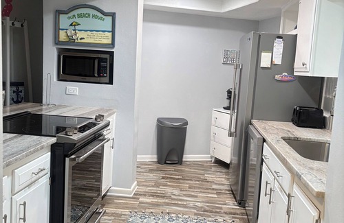 Fort Walton Beach Condo | El Matador 155 by Alicia Hollis Rentals Open MDay FREE TICKETS! $300/Day