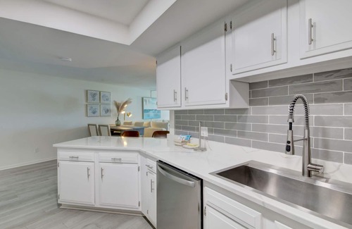 Fort Walton Beach - Destin Condo | El Matador 344 - FREE TICKETS! Your stay includes free tickets to many area attractions!