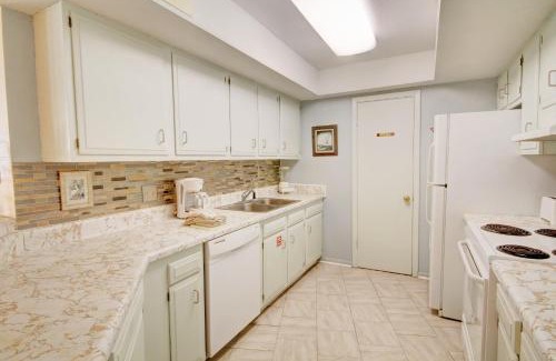 Fort Walton Beach House | El Matador 464 - Beautiful views of the Gulf and pool