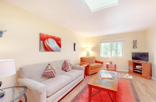 Northeast Santa Fe Apartment | El Matador Unit 18