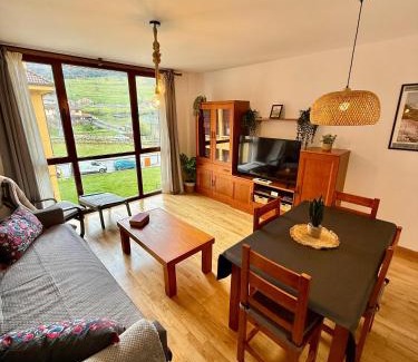 Arenas de Cabrales Apartment | El Mirador de Charás - Vistas - 6 pax - 2 baños - Wifi - VUT-6773-AS